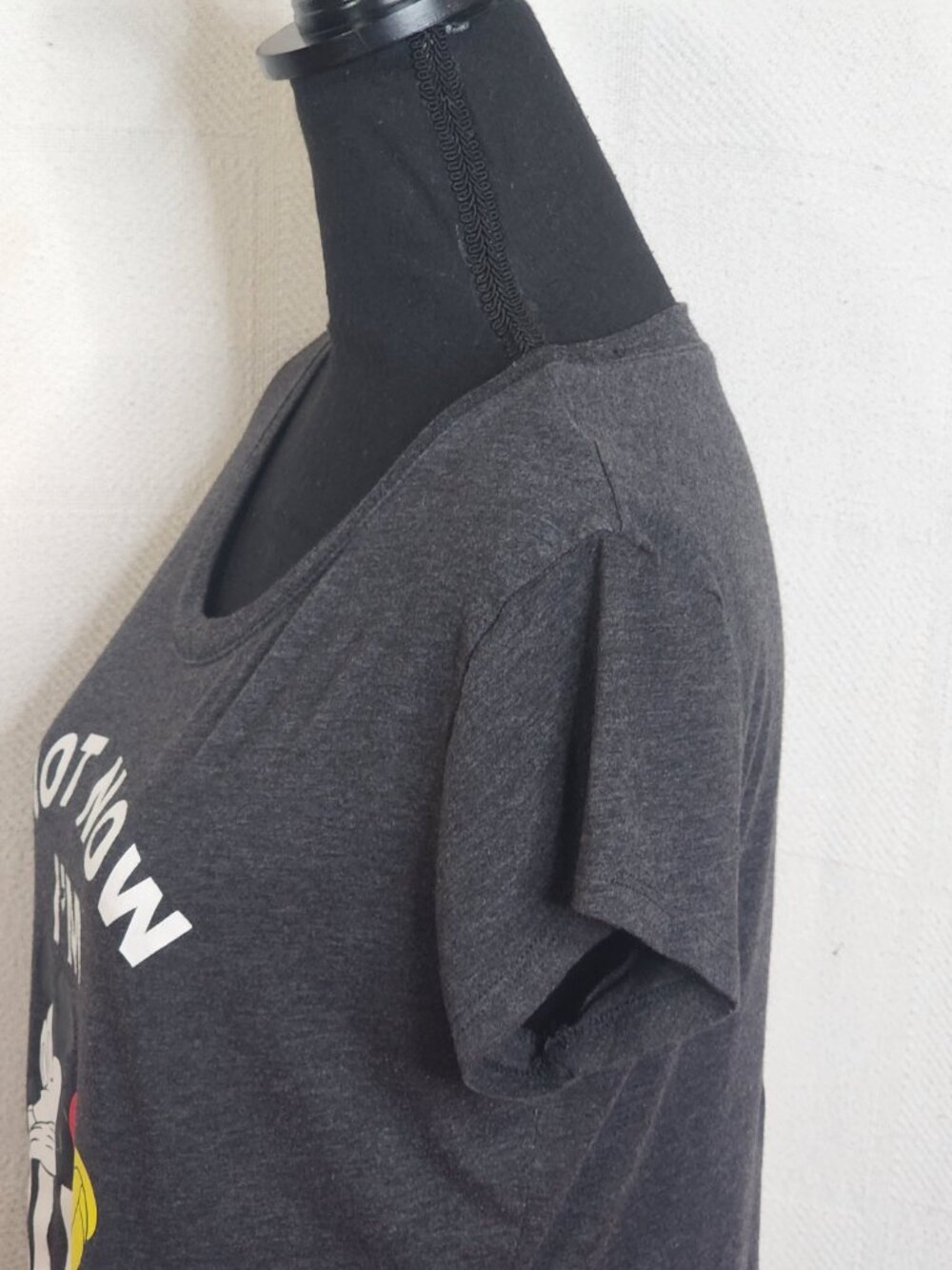 Disney Grey Black Mickey Mouse Graphic Not Now I'm Busy SS Cotton Poly Tee Sz XL - Picture 9 of 16